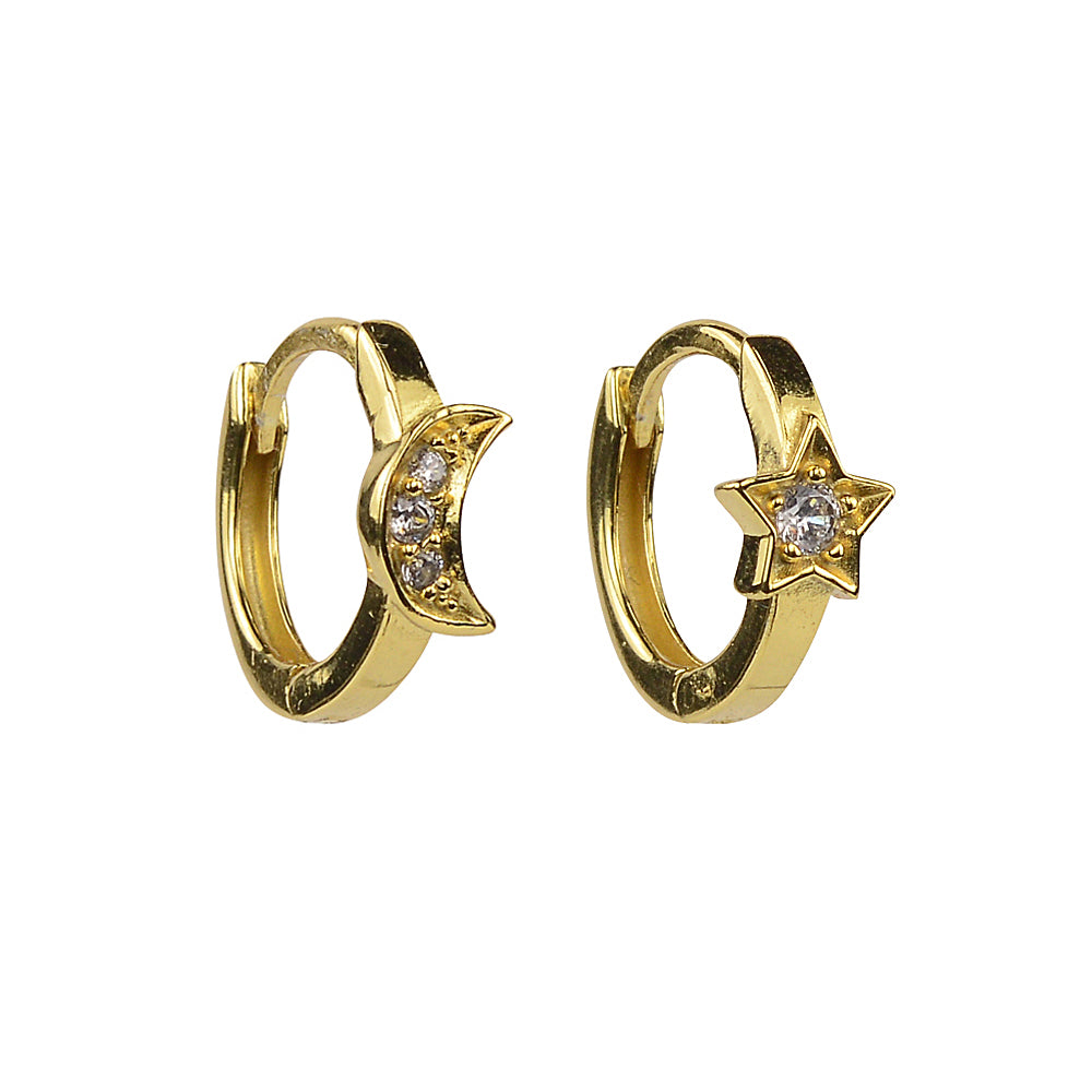 Yellow gold Star and moon plain huggy shine earrings