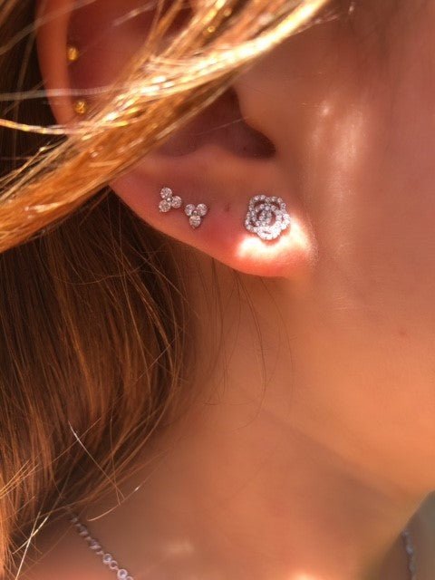 Three petal flower stud earringsEarrings